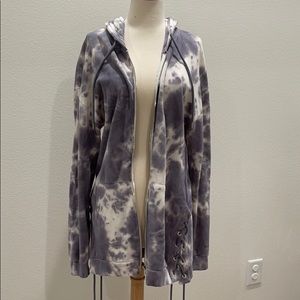 Forever 21 tie dye hoodie
